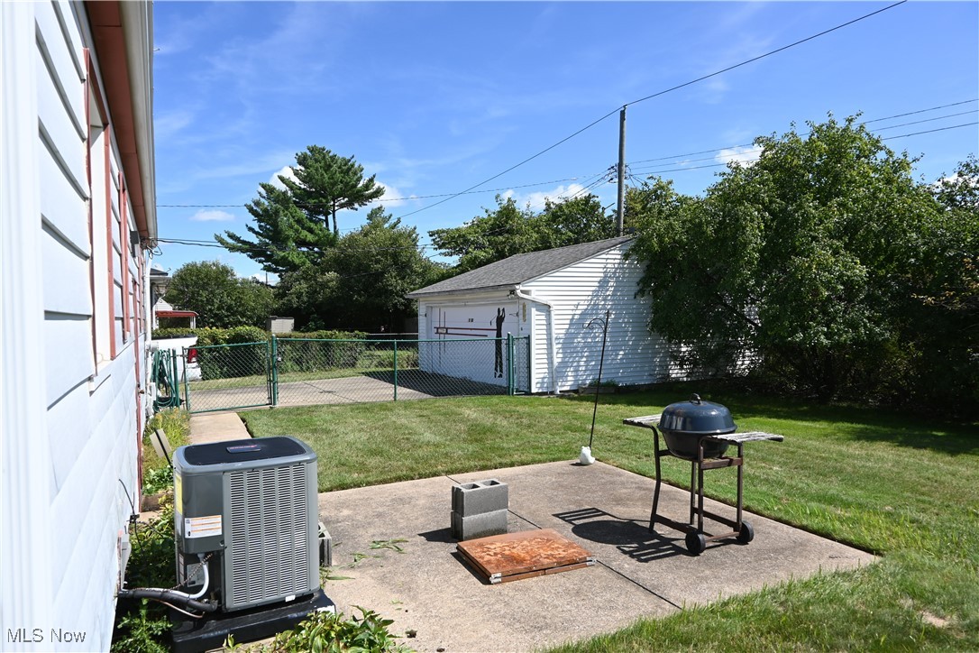 19502 Hathaway Lane Warrensville Heights OH 44122