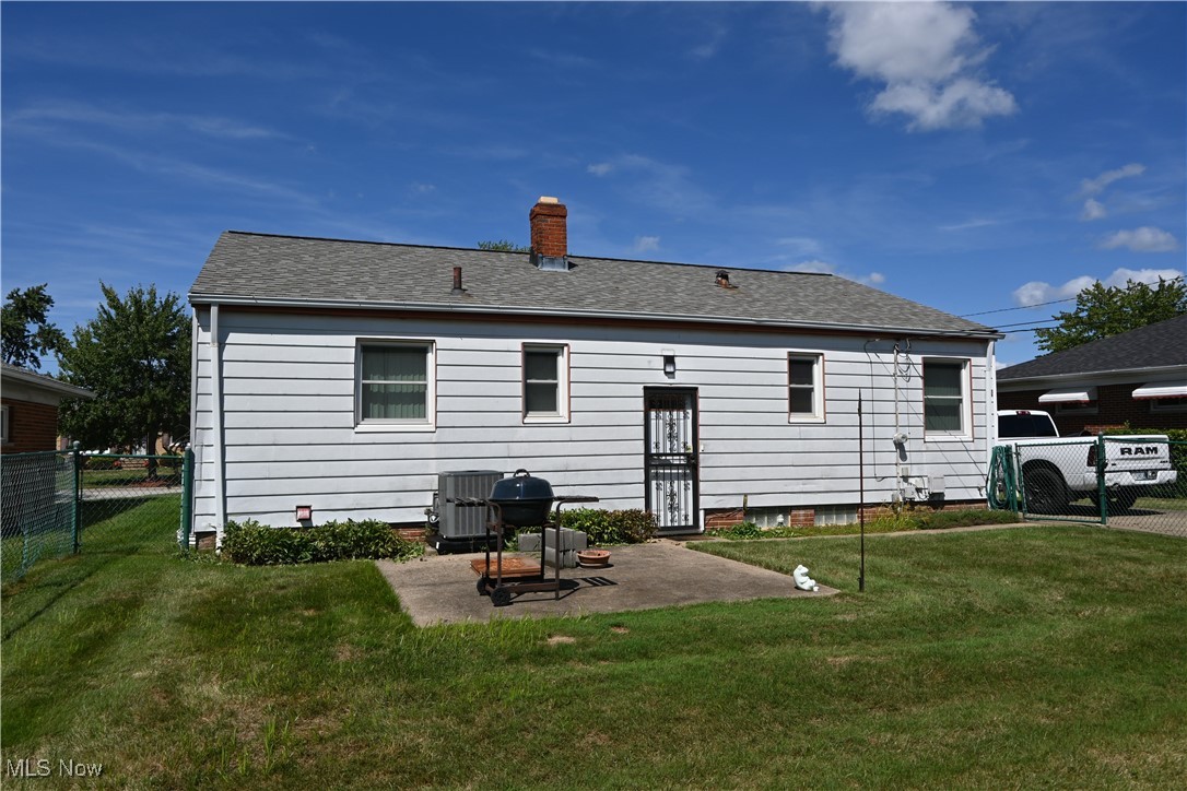 19502 Hathaway Lane Warrensville Heights OH 44122