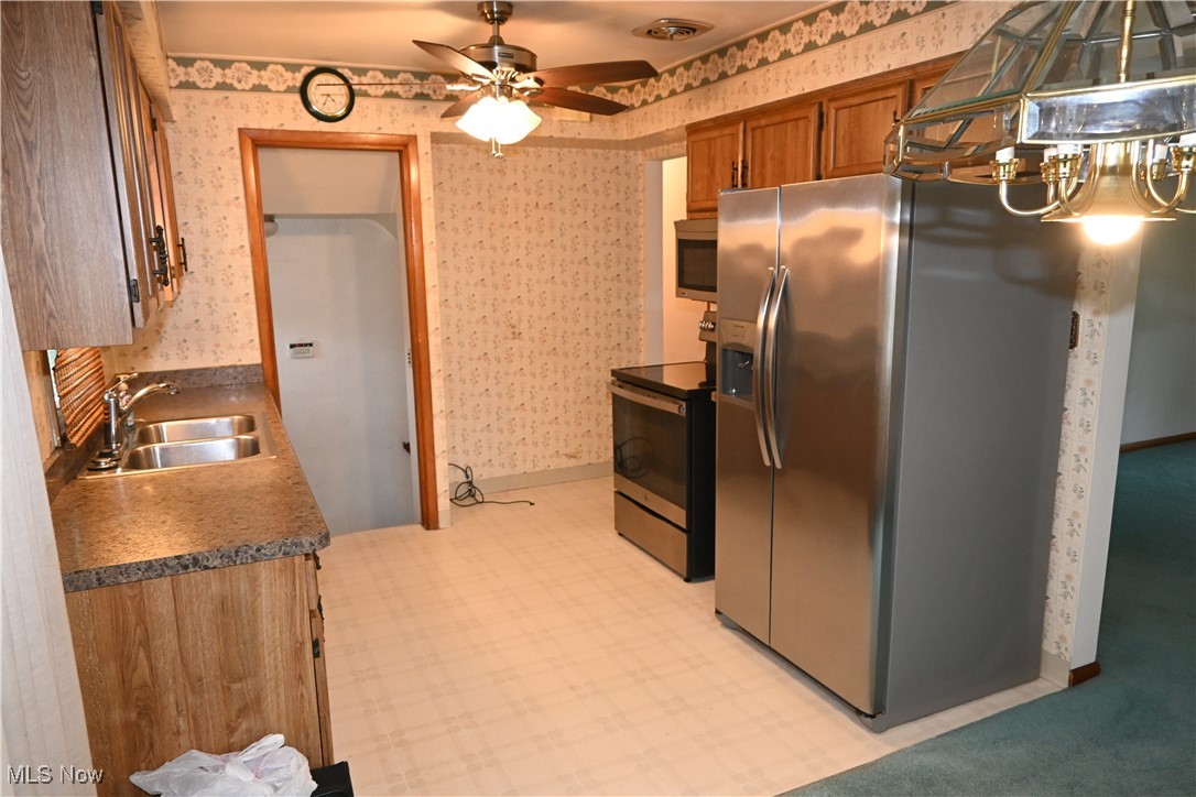 19502 Hathaway Lane Warrensville Heights OH 44122