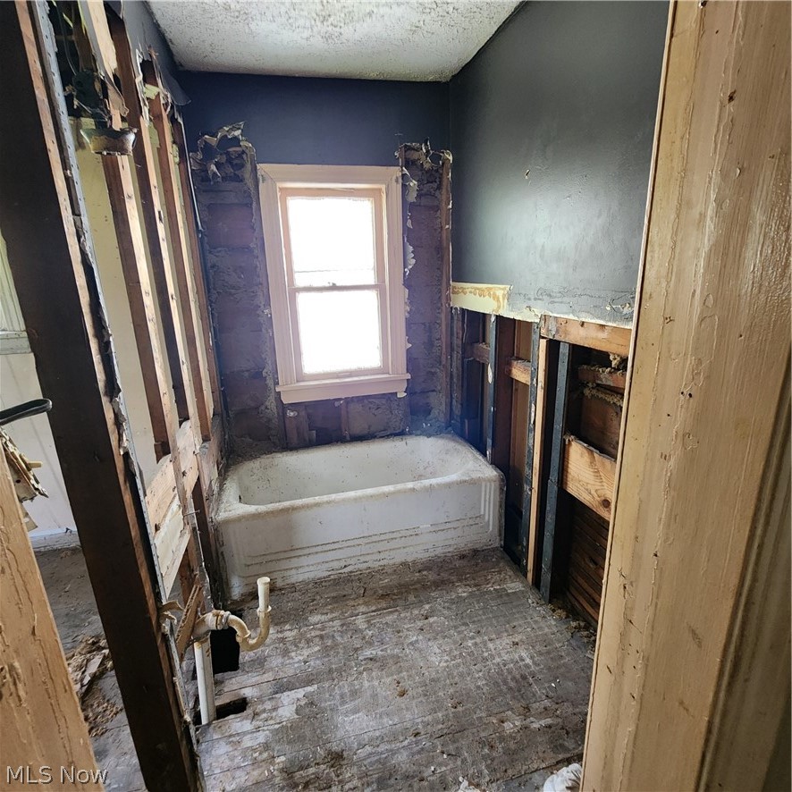 12607 Oakfield Avenue Cleveland OH 44105