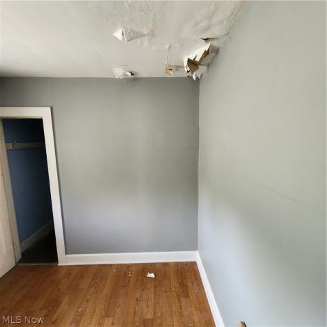 12607 Oakfield Avenue Cleveland OH 44105