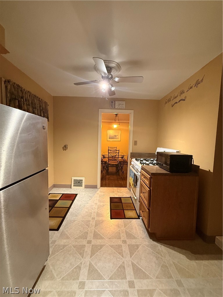5209 E 114th Street Garfield Heights OH 44125