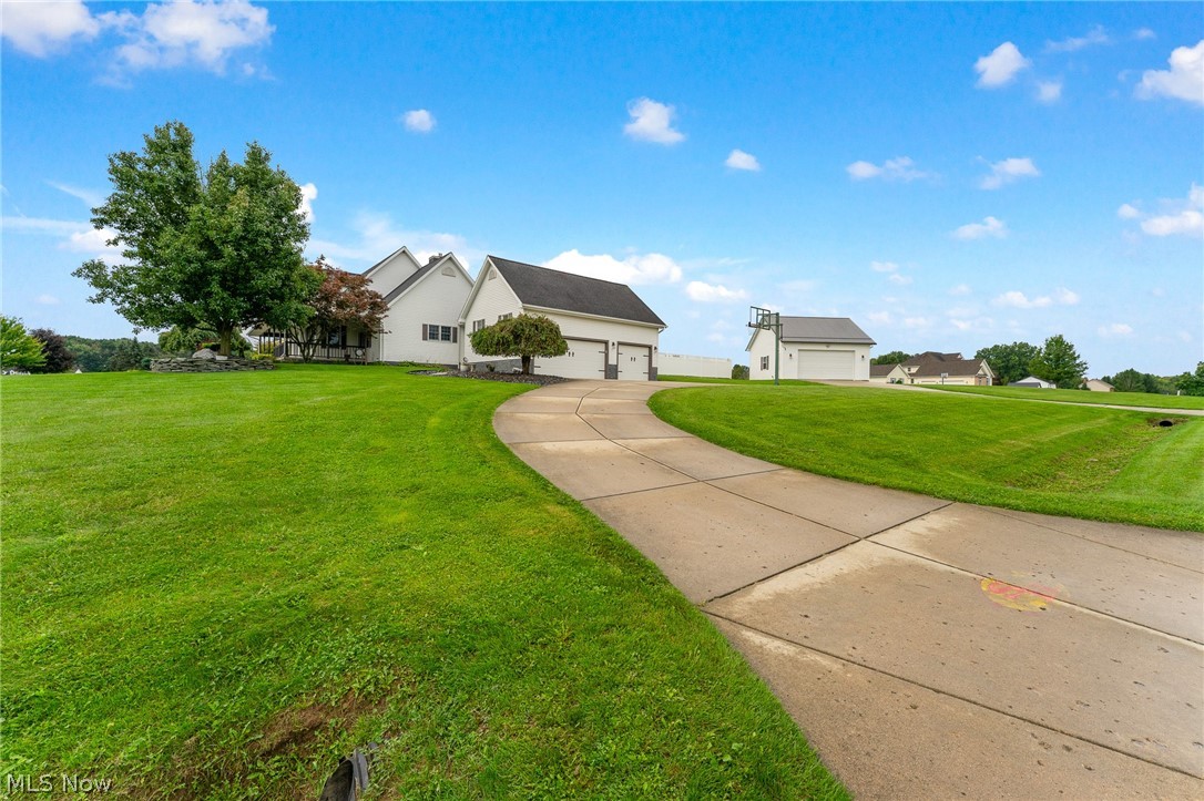 120 Longview Circle North Lima OH 44452