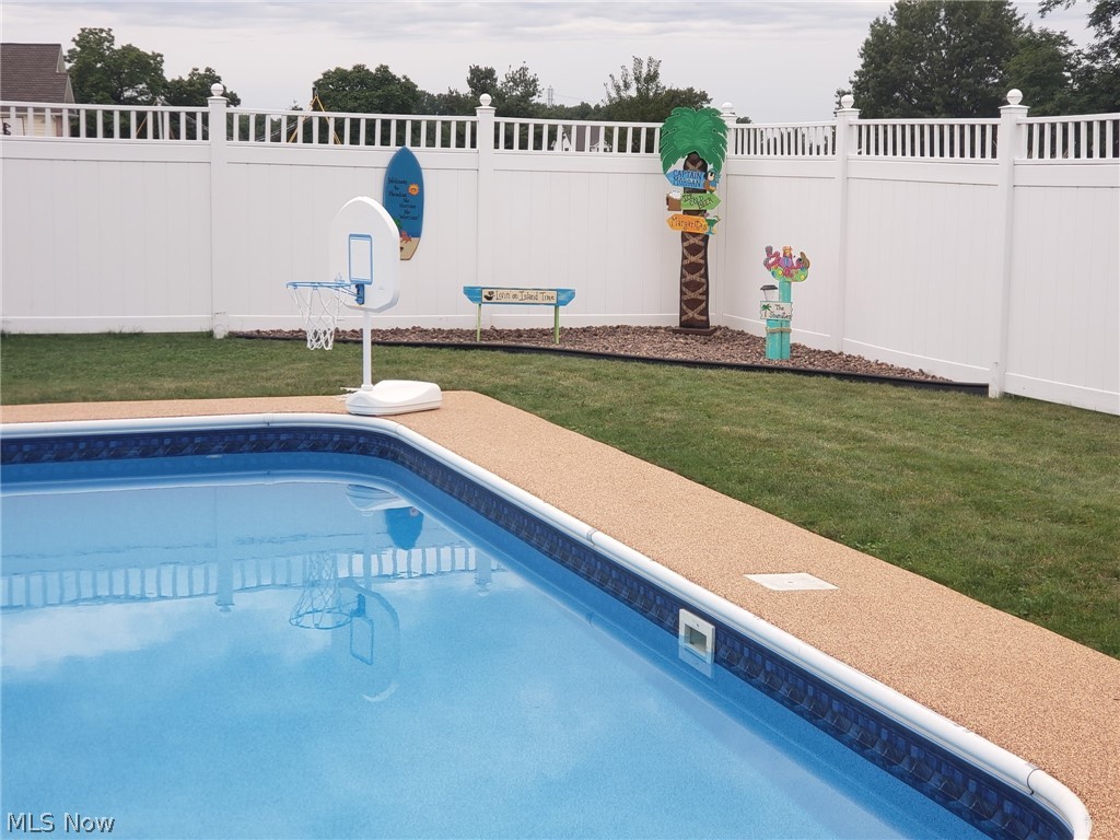 120 Longview Circle North Lima OH 44452