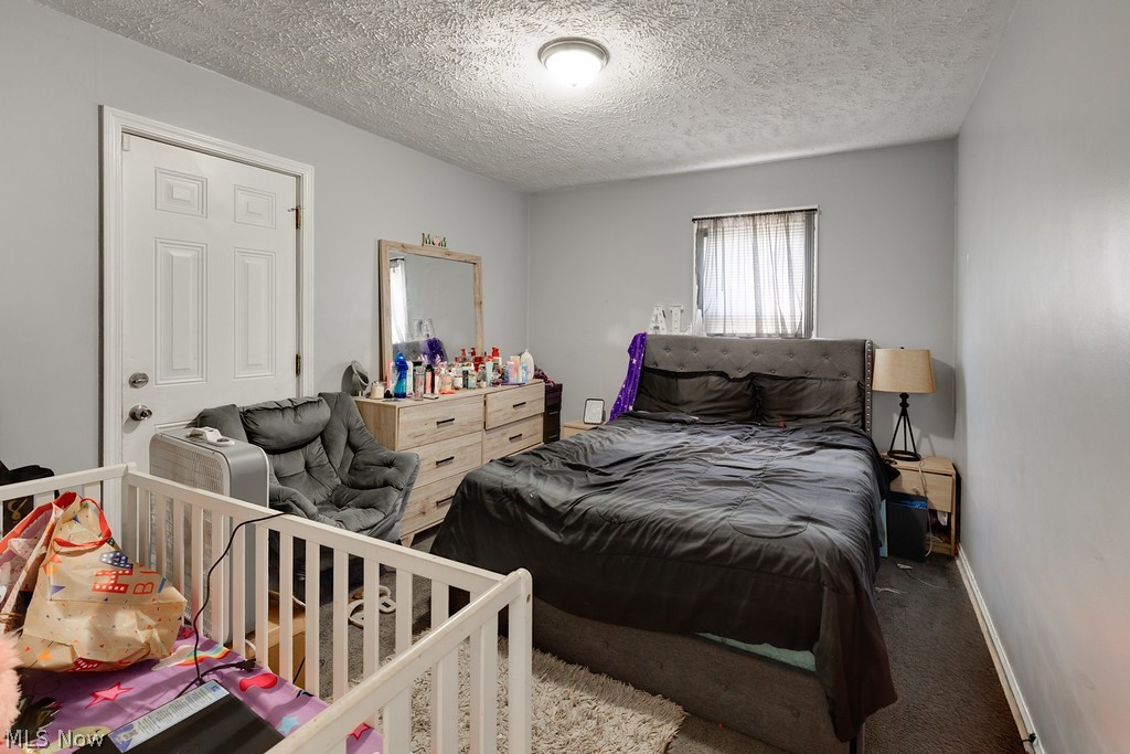 16612 Glendale Avenue Cleveland OH 44128