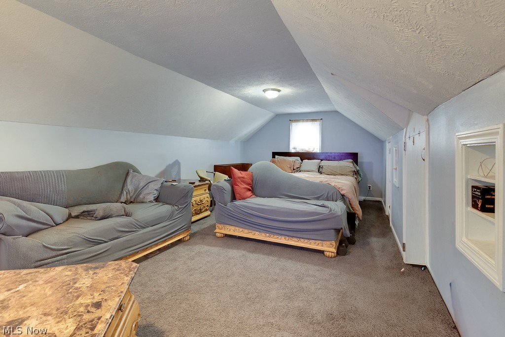 16612 Glendale Avenue Cleveland OH 44128