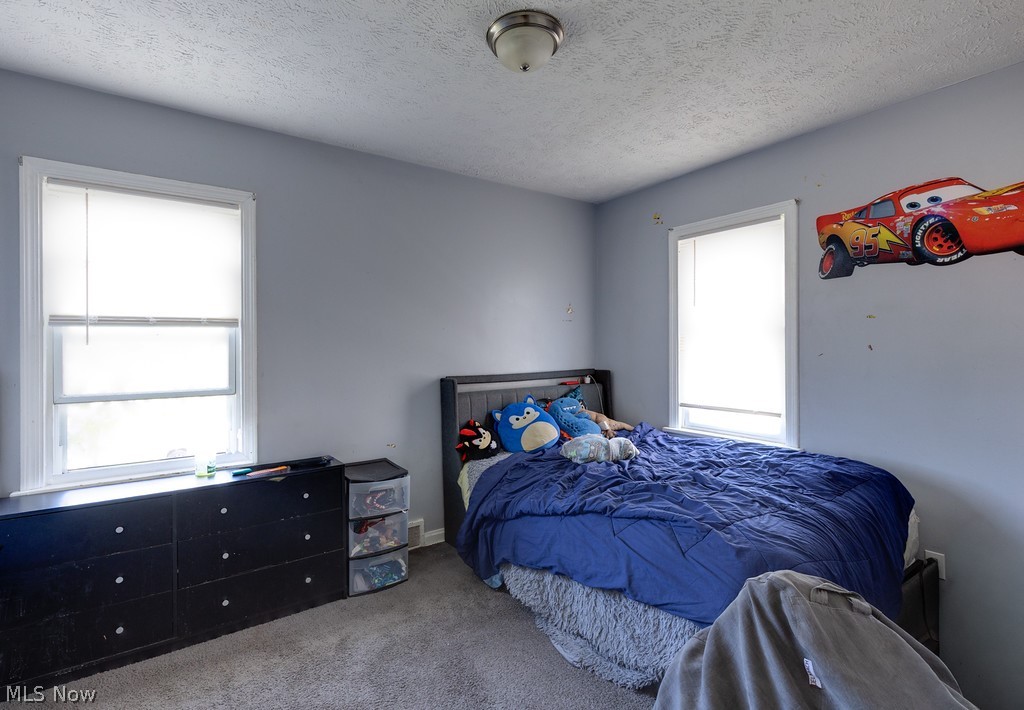 16612 Glendale Avenue Cleveland OH 44128
