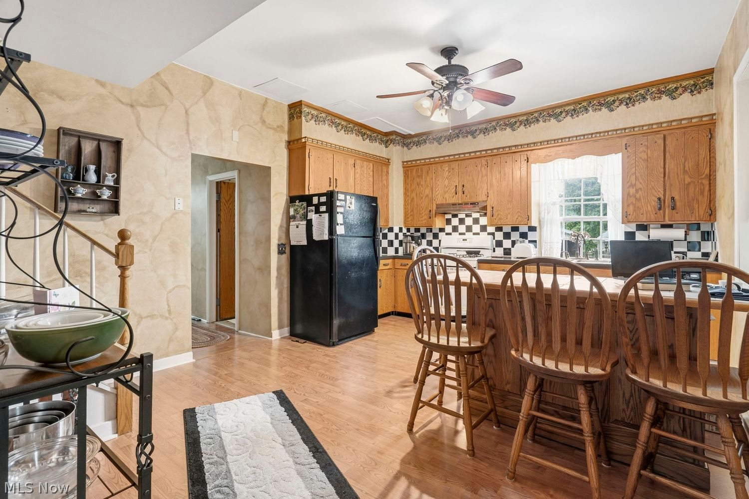 8949 Louisville Street NE Louisville OH 44641