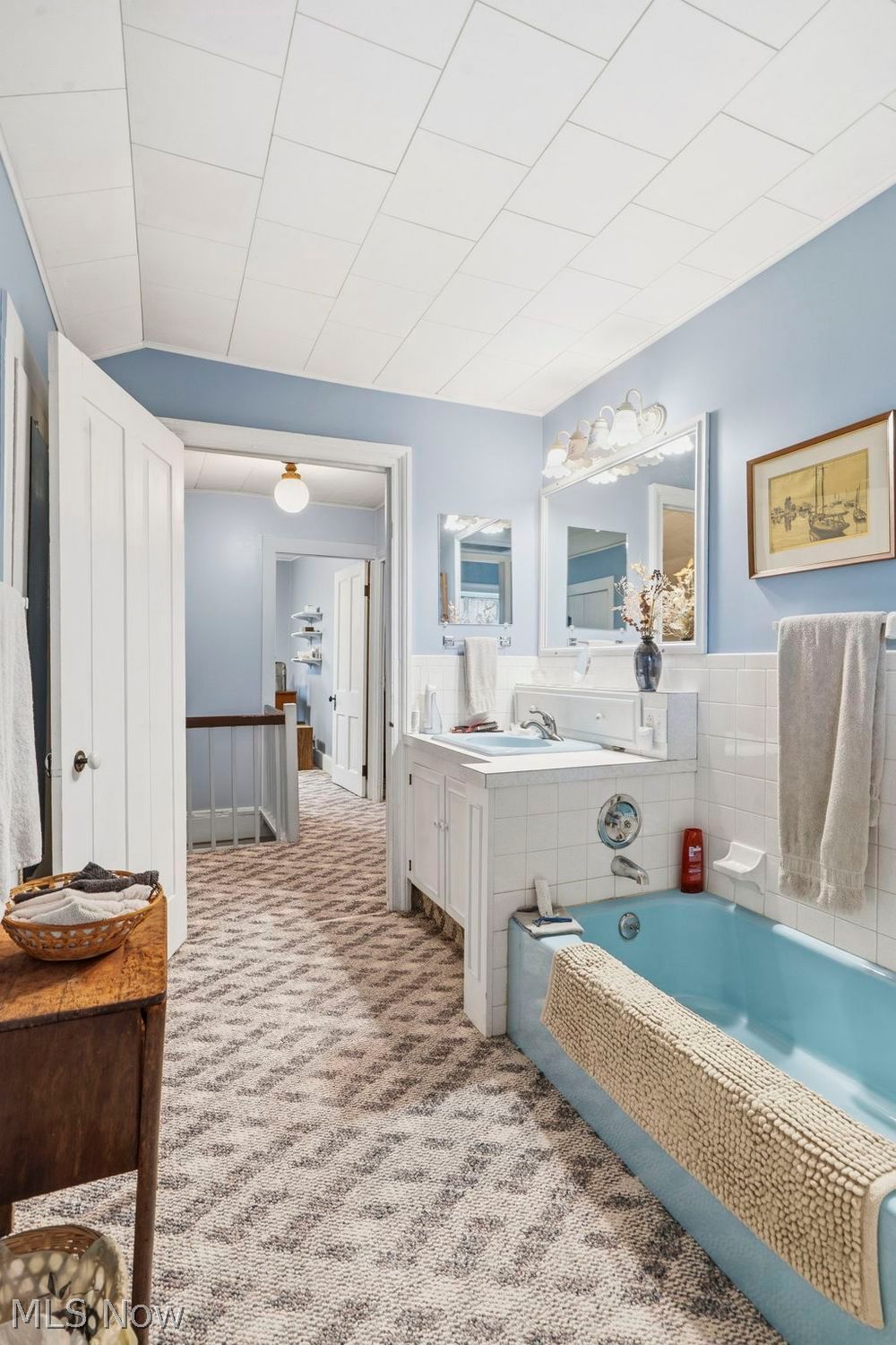 8949 Louisville Street NE Louisville OH 44641