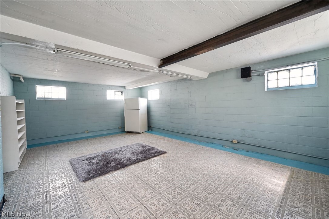 4787 Broadale Road Cleveland OH 44109