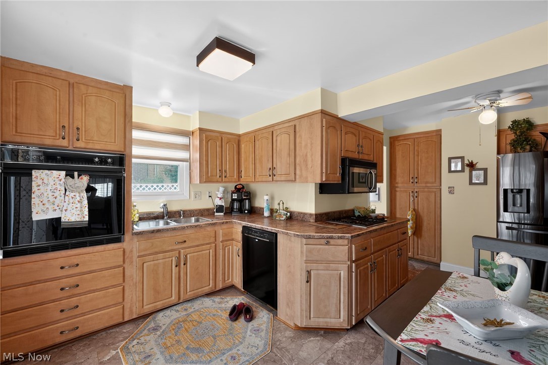 4787 Broadale Road Cleveland OH 44109