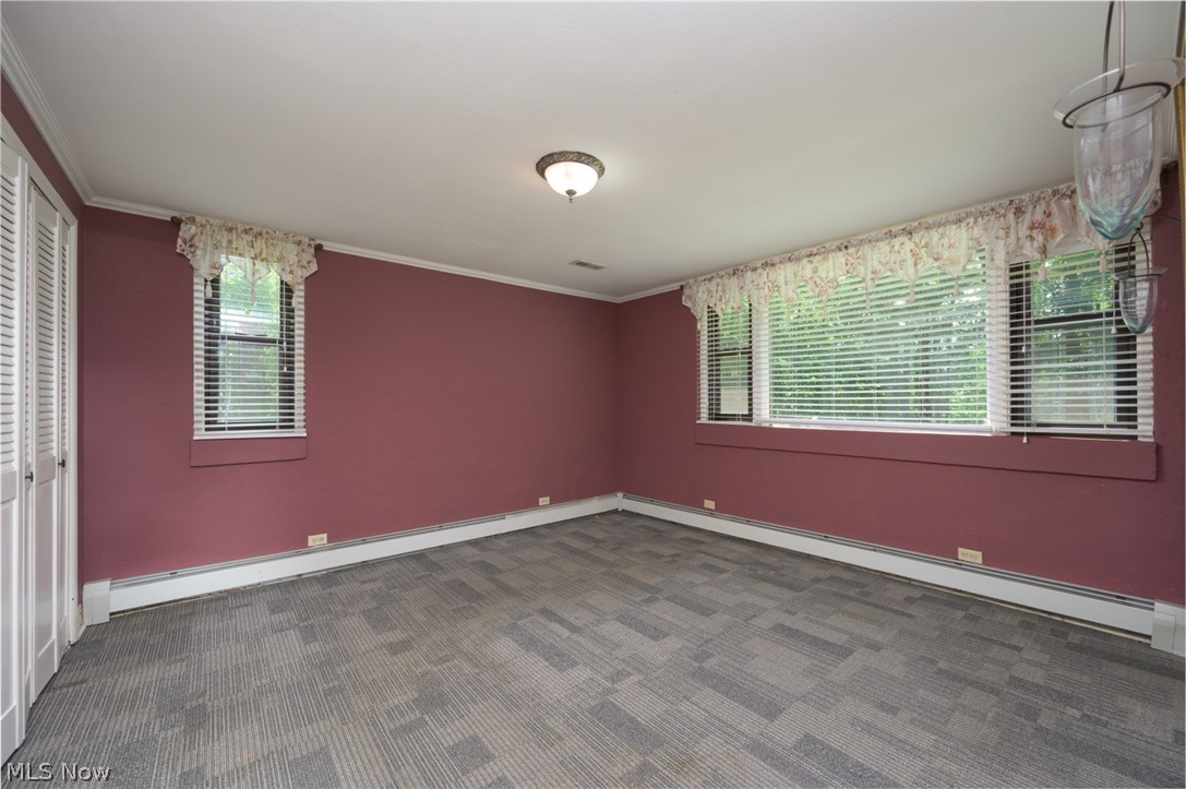 242 Elvira Court Mcdonald OH 44437
