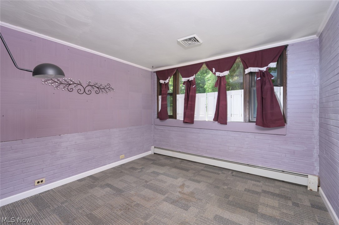 242 Elvira Court Mcdonald OH 44437