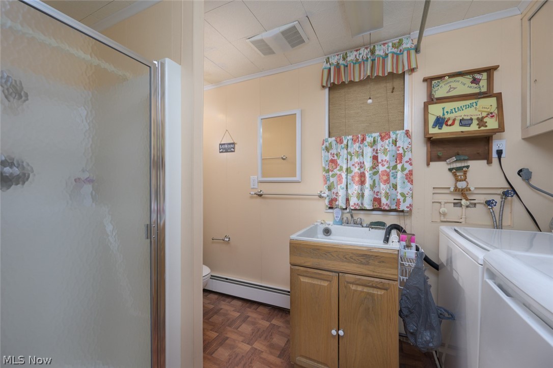 242 Elvira Court Mcdonald OH 44437