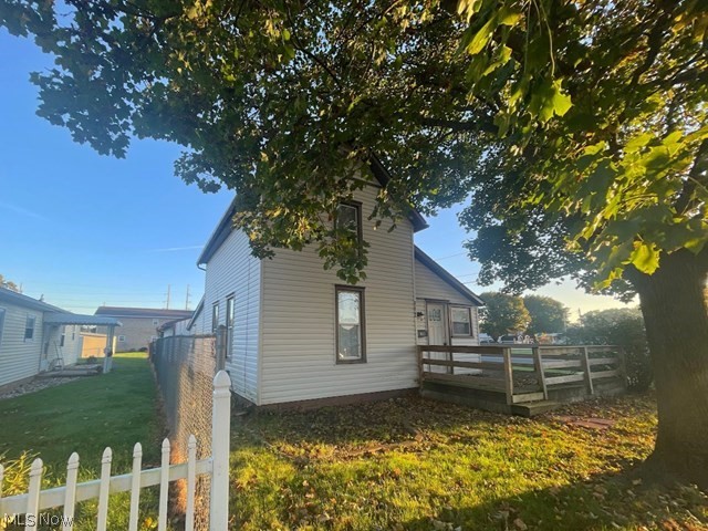 224 E 6th Street West Lafayette OH 43845