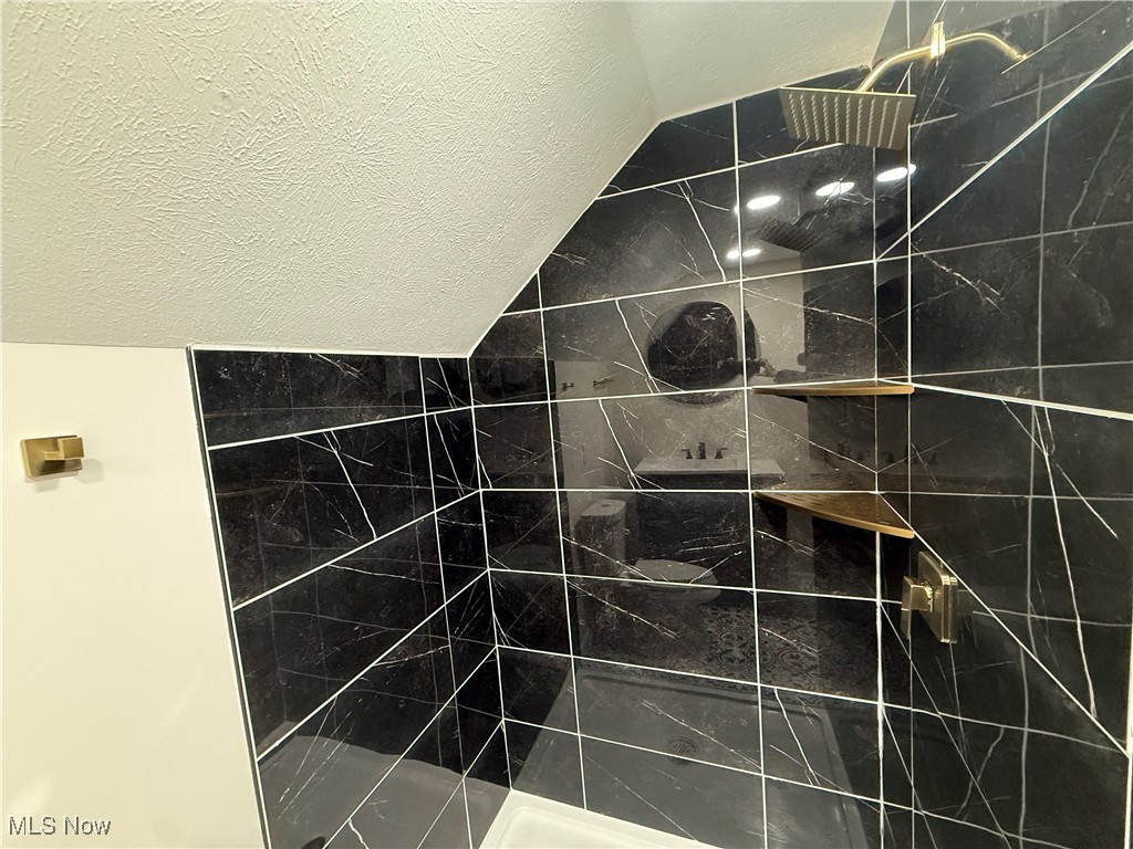 16069 Hummel Road Brook Park OH 44142