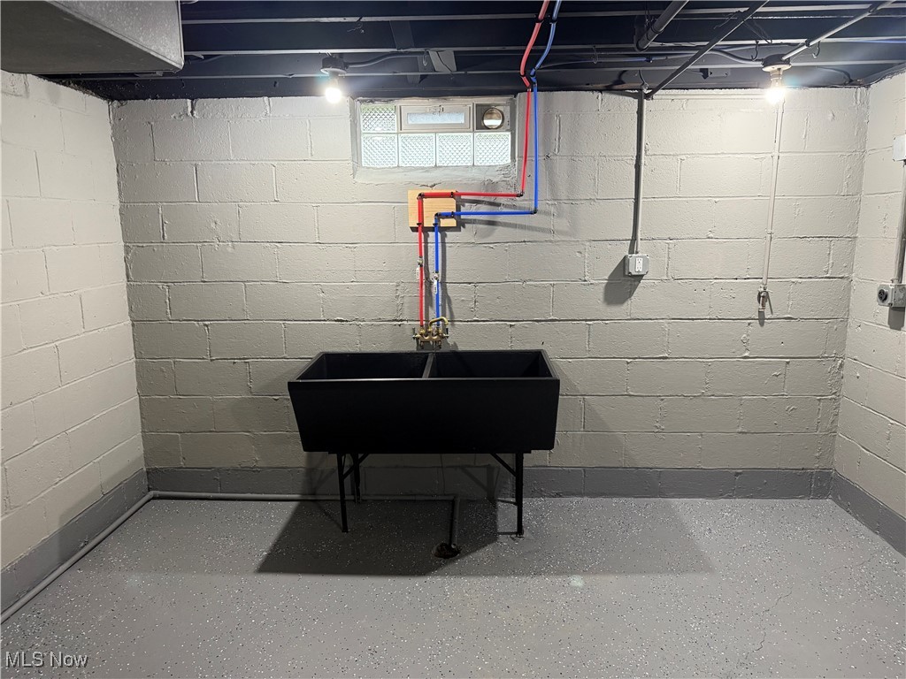 16069 Hummel Road Brook Park OH 44142