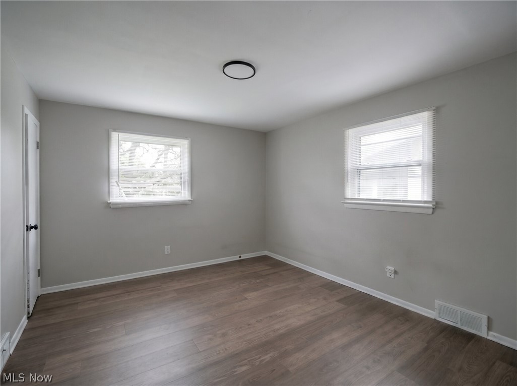 50 Glacier Avenue Youngstown OH 44509