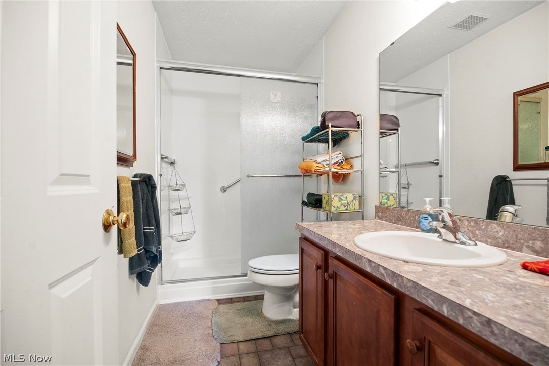4982 Penny Lane North Olmsted OH 44070