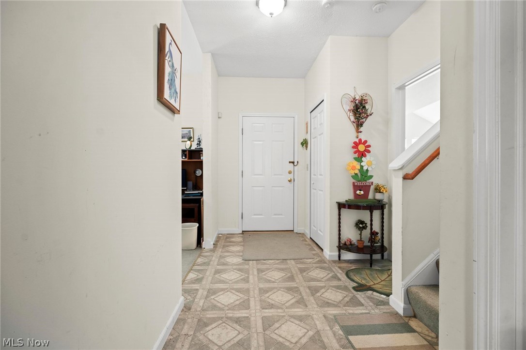 4982 Penny Lane North Olmsted OH 44070