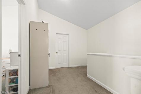 4982 Penny Lane North Olmsted OH 44070