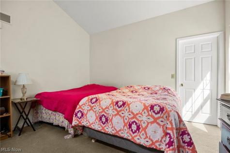 4982 Penny Lane North Olmsted OH 44070