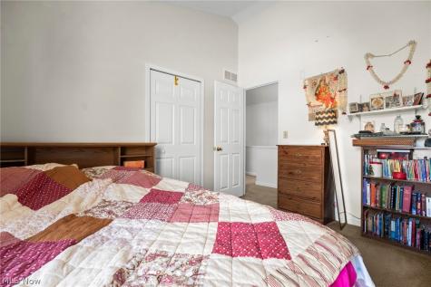 4982 Penny Lane North Olmsted OH 44070