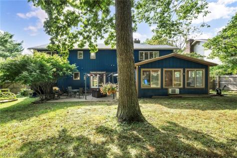 3379 S Smith Road Fairlawn OH 44333