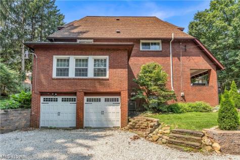748 Evergreen Drive Akron OH 44303