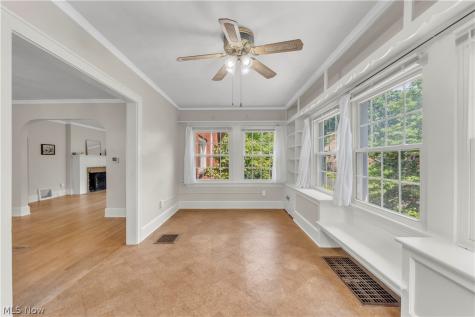 748 Evergreen Drive Akron OH 44303