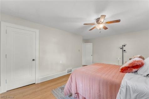 748 Evergreen Drive Akron OH 44303