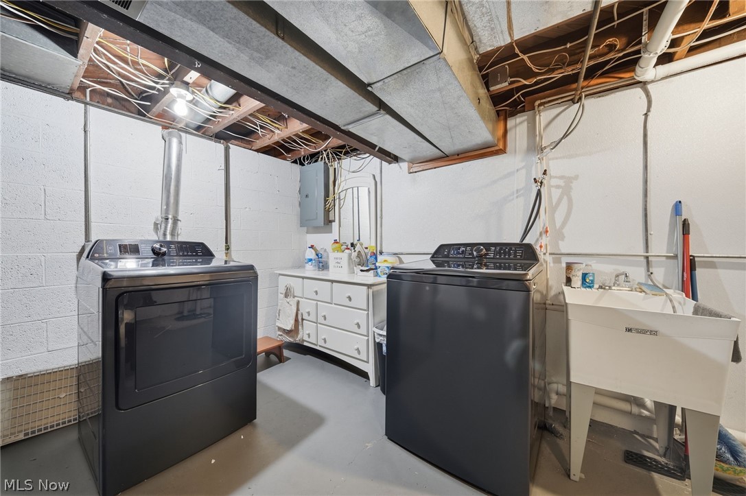 2653 Carpenter Road Ashtabula OH 44004