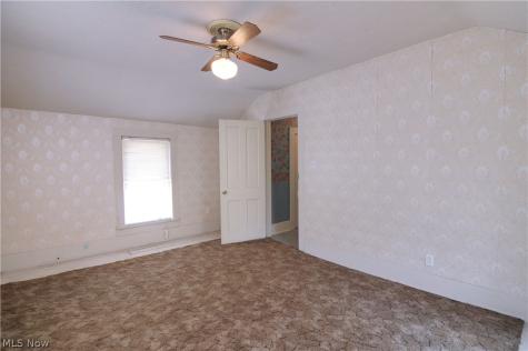 25 31st Street SW Barberton OH 44203