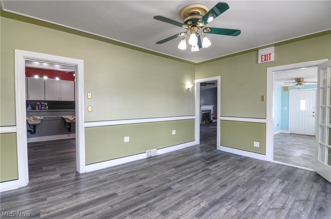 25 31st Street SW Barberton OH 44203