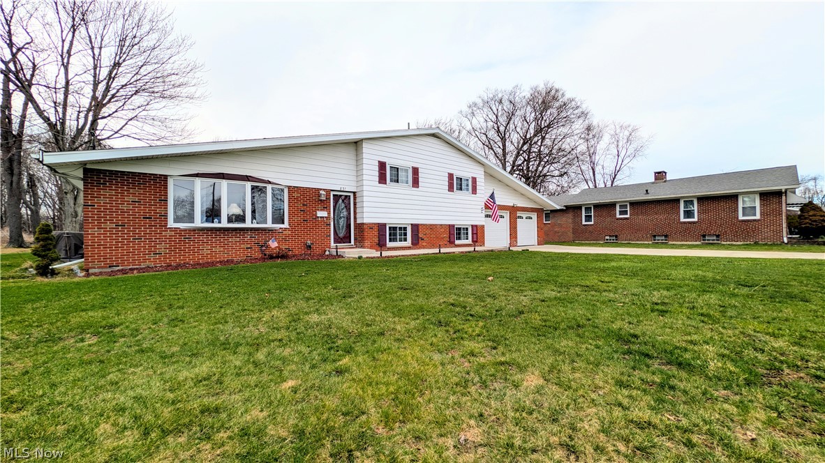 831 Mill Street Conneaut OH 44030