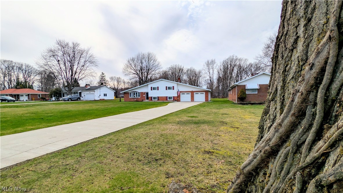 831 Mill Street Conneaut OH 44030