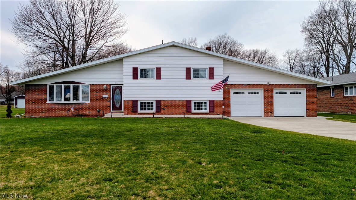 831 Mill Street Conneaut OH 44030