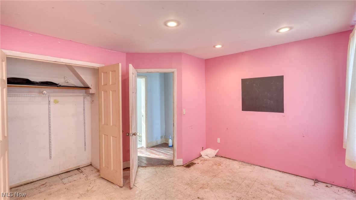 4896 High Hill Road Cambridge OH 43725