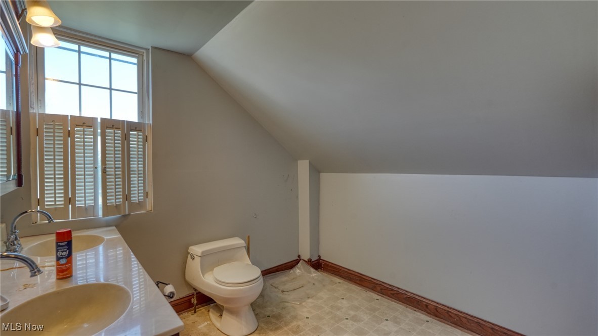 4896 High Hill Road Cambridge OH 43725