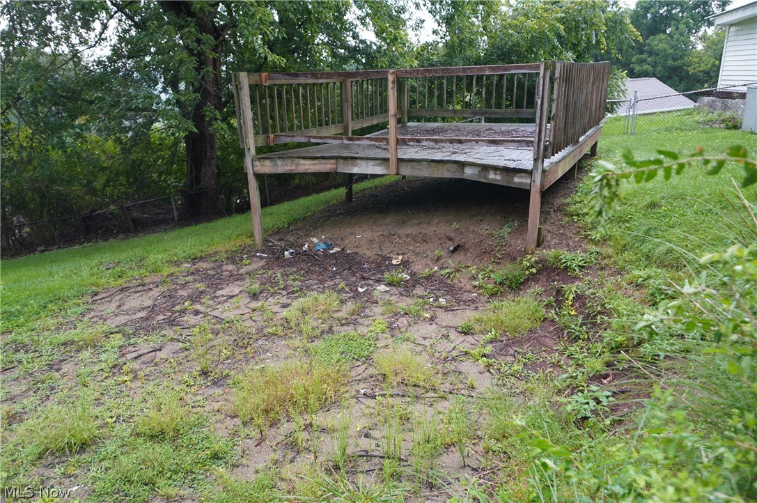 19 Hillcrest Drive Martins Ferry OH 43935