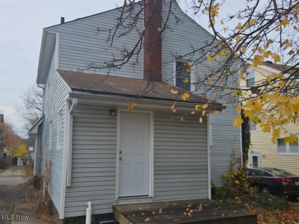 1327 Herberich Avenue Akron OH 44301