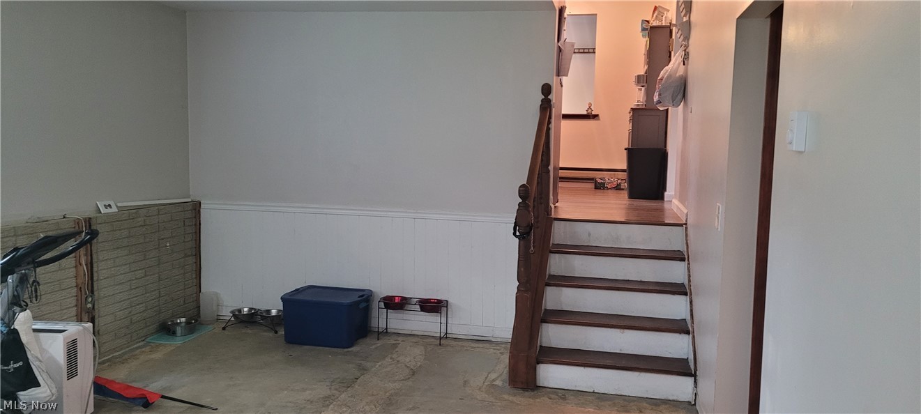 157 Hemlock Drive Elyria OH 44035