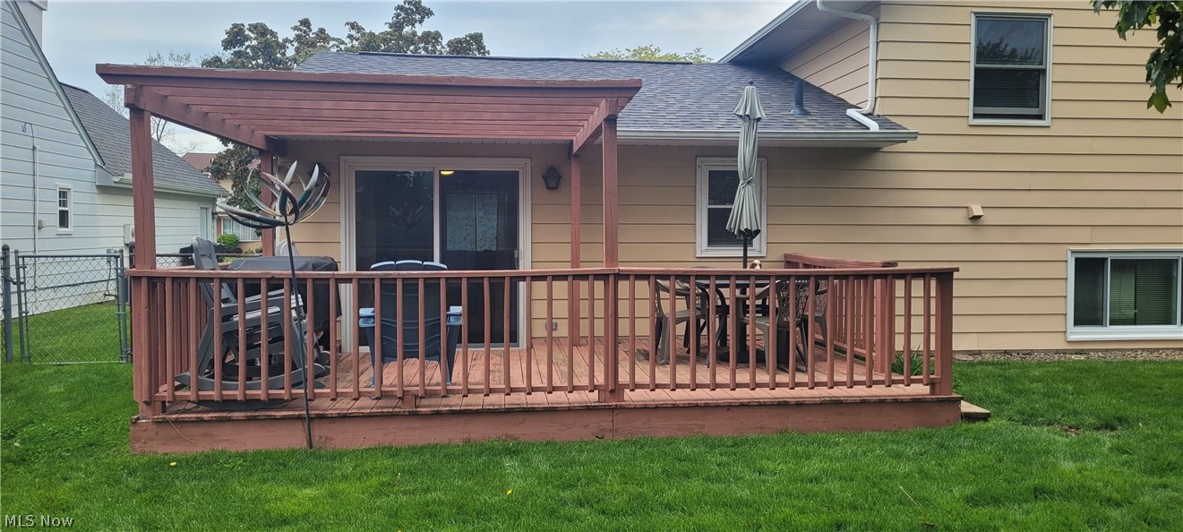 157 Hemlock Drive Elyria OH 44035