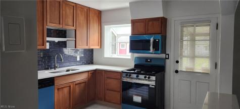 670 Walnut Drive Euclid OH 44132