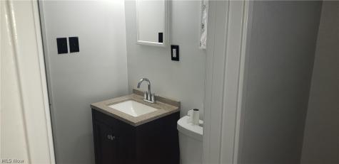 670 Walnut Drive Euclid OH 44132