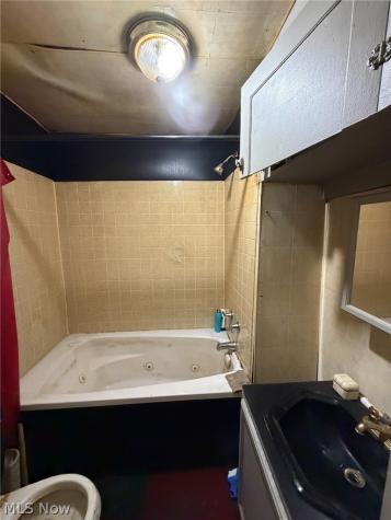 1126 Tremont Avenue SE Massillon OH 44646