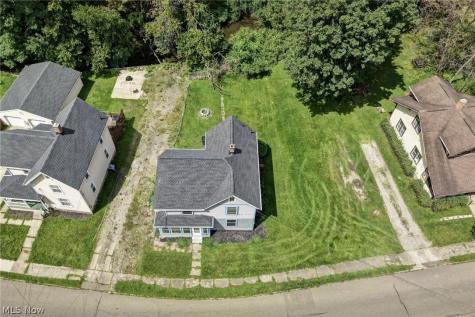 1126 Tremont Avenue SE Massillon OH 44646