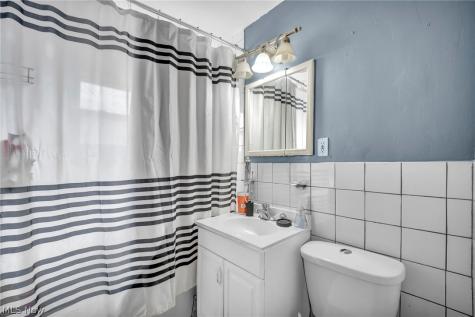 4415 Russell Avenue Parma OH 44134