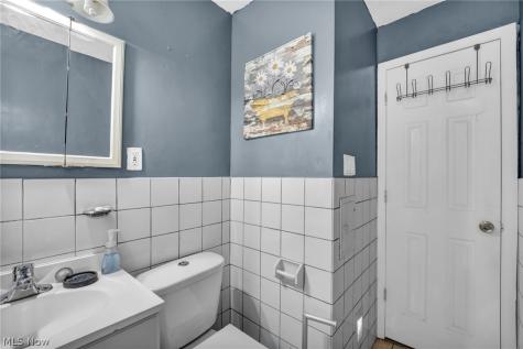 4415 Russell Avenue Parma OH 44134