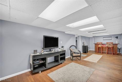 4415 Russell Avenue Parma OH 44134